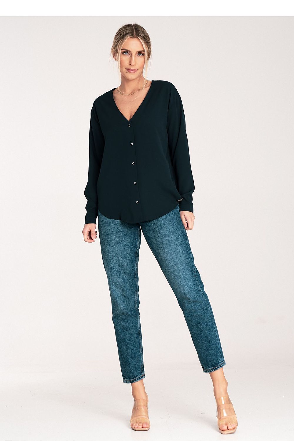 Elegantly styled Figl long sleeve shirt showcasing a cheeky neckline, perfect for a sophisticated look.