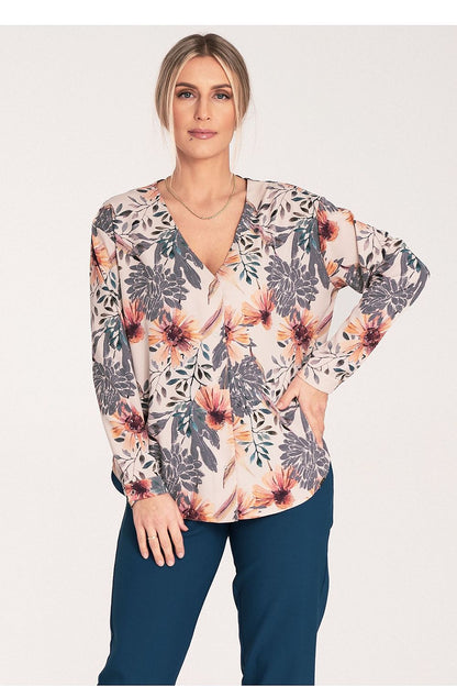 Stylish Figl long sleeve shirt, crafted from high-quality polyester blend, with refined cheeky neckline.