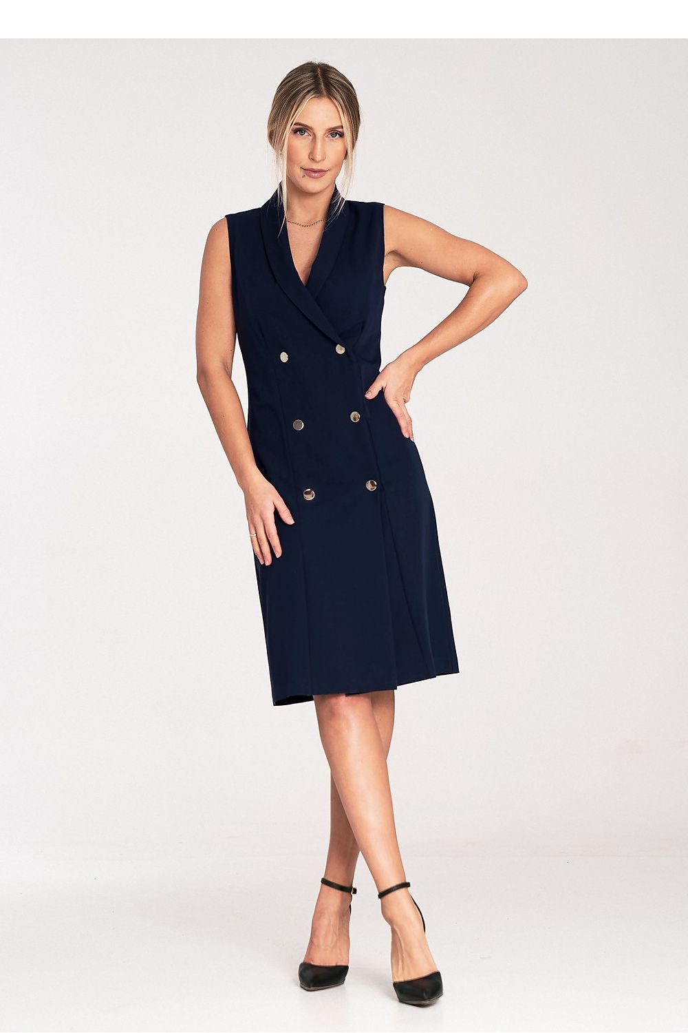 Flared silhouette of the elegant Figl midi dress, designed for a chic and refined look, suitable for both casual and formal events.