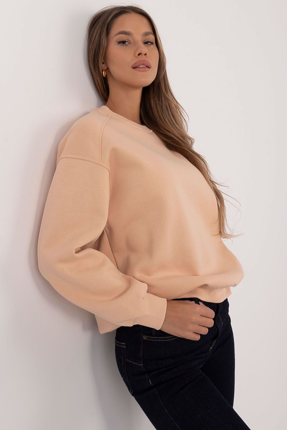 Stylish women's classic casual sweatshirt by Factory Price in a cotton-polyester blend, ideal for everyday comfort.