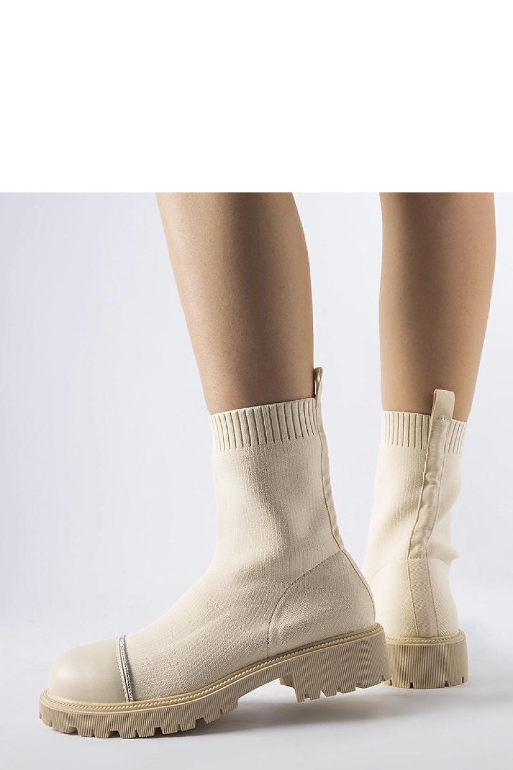 Solea elegant beige sock boots made of flexible rubber, ideal for autumn and spring, combining comfort and fashion with a shimmering design.