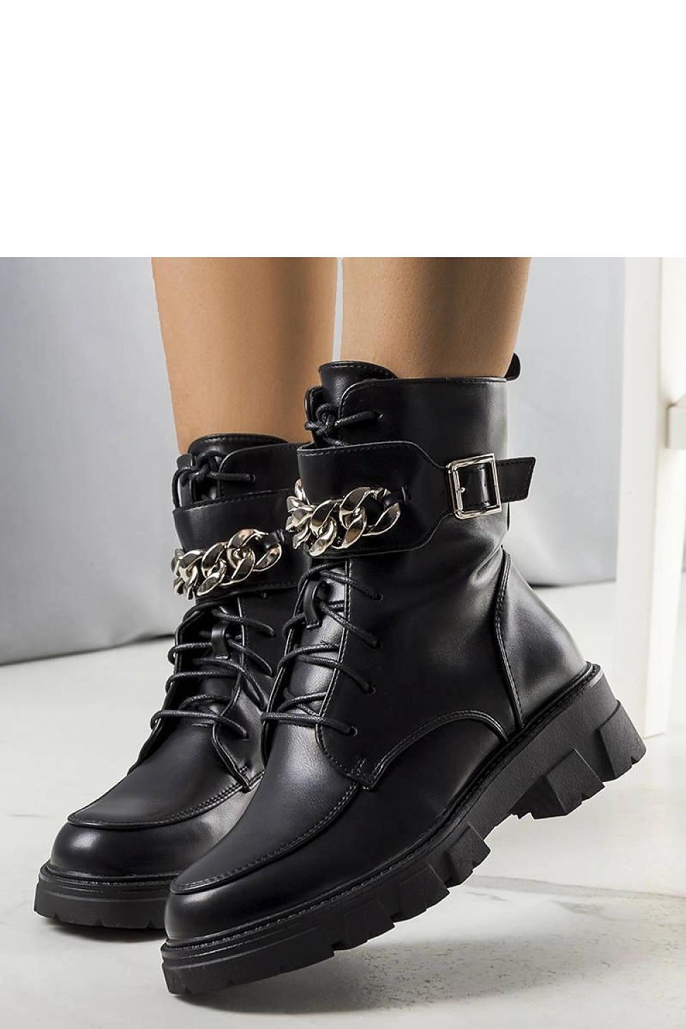 Solea luxury black insulated Timur Traper boots with eco-leather upper and faux fur lining, perfect for autumn and winter wear.