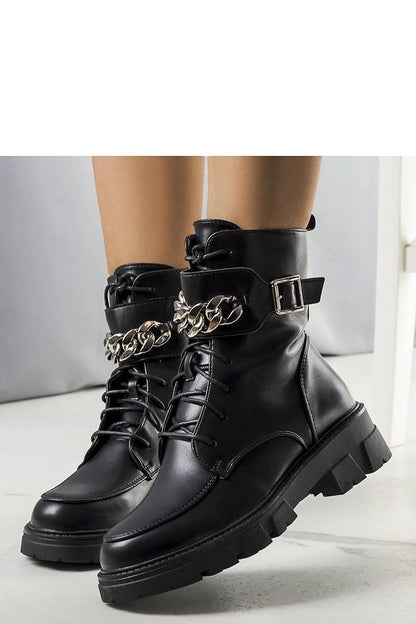 Solea luxury black insulated Timur Traper boots with eco-leather upper and faux fur lining, perfect for autumn and winter wear.