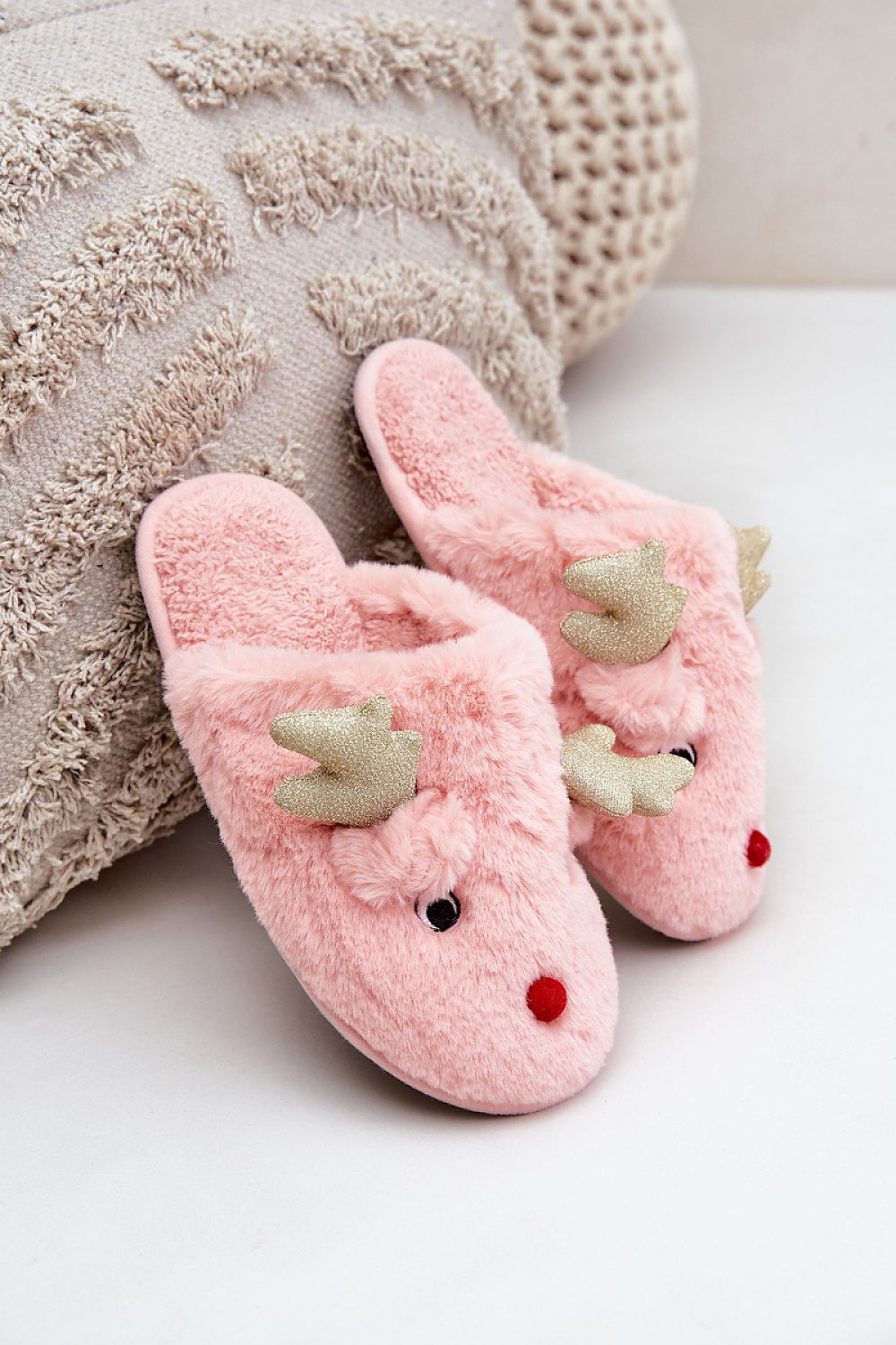 Cozy reindeer motif slippers for women by Step in Style, perfect for adding luxury and warmth to your winter wardrobe.