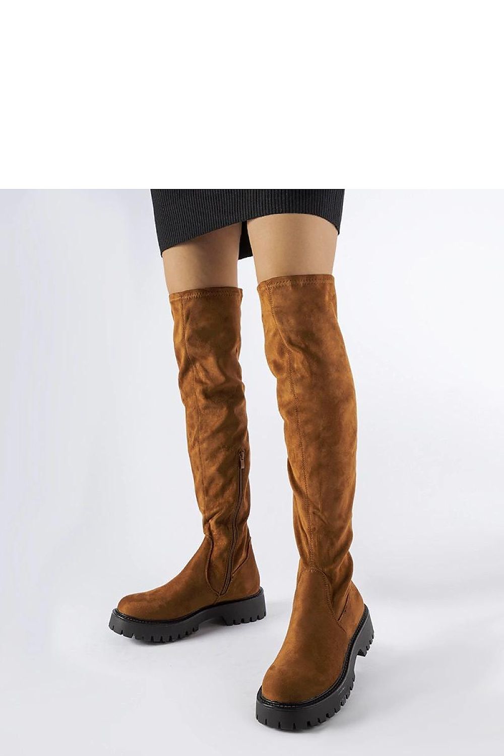 Elegant brown eco leather thigh-high Kossuth boots by Solea, featuring a comfortable slip-on design and modern round toe for sophisticated style.