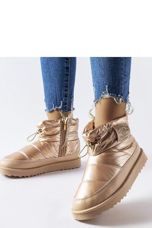 Luxurious Solea Gold Lee Cooper LCJ-23-44-1965L snow boots made of eco leather, featuring a stylish design and warm insulation for winter wear in sizes EU 36-41, US 5.5-10.5.