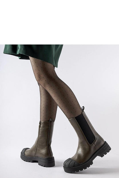 Solea Dark Green Insulated Trapper Boots for Women, available in sizes EU 36-41, designed for warmth and fashionable versatility.