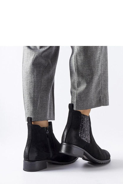 Elegant Solea Black Arnoux winter boots with eco leather construction and insulated collar, designed for warmth and style during the colder months.