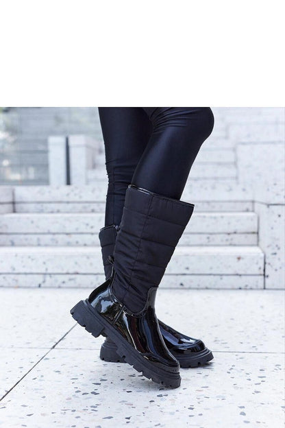 Solea Villafranca Black Insulated Thigh-High Snow Boots with detailed view of solid rubber sole providing stability and confidence.