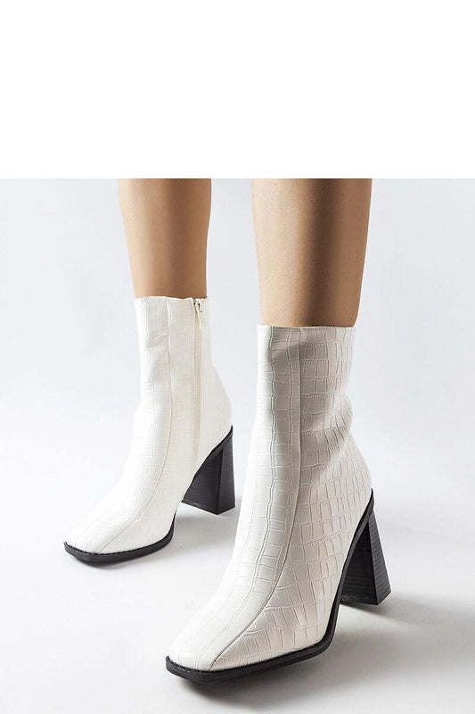 Solea luxury white imitation crocodile leather ankle boots featuring a 9.5cm stiletto heel, perfect for chic winter outfits.