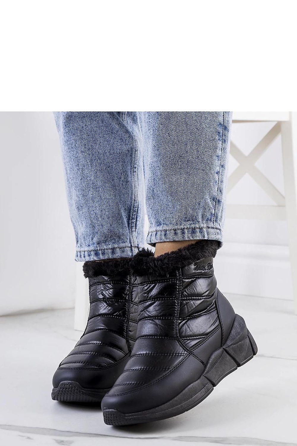 Elegant Lago Women's Black Snow Boots designed with thick insulation and a fashionable high sole, ideal for cold days, available from Solea in US sizes 5.5-10.5.