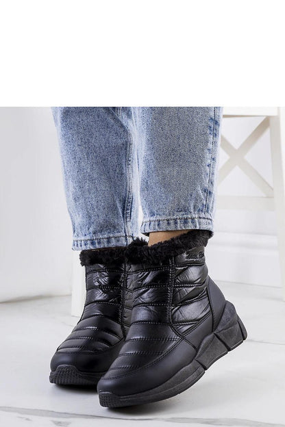 Elegant Lago Women's Black Snow Boots designed with thick insulation and a fashionable high sole, ideal for cold days, available from Solea in US sizes 5.5-10.5.