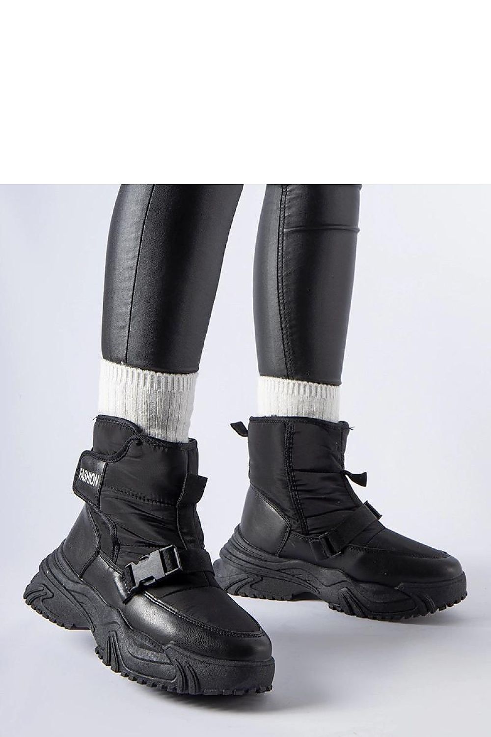 Stylish Black Snow Boots with Velcro by Solea, combining comfort and elegance for women's winter footwear, available in EU sizes 36-41.