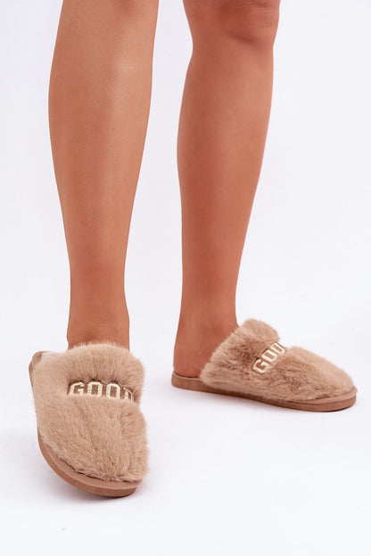 Chic and stylish Luxurious Women's Fur Slippers from Step in Style, designed for ultimate comfort in sizes EU 36-41 and US 5.5-10.5.