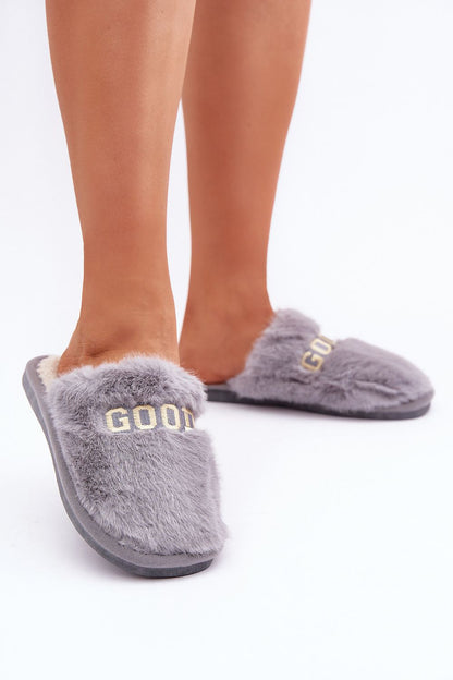 Luxurious Women's Fur Slippers by Step in Style in elegant design, providing stylish comfort for EU sizes 36-41 and US sizes 5.5-10.5.