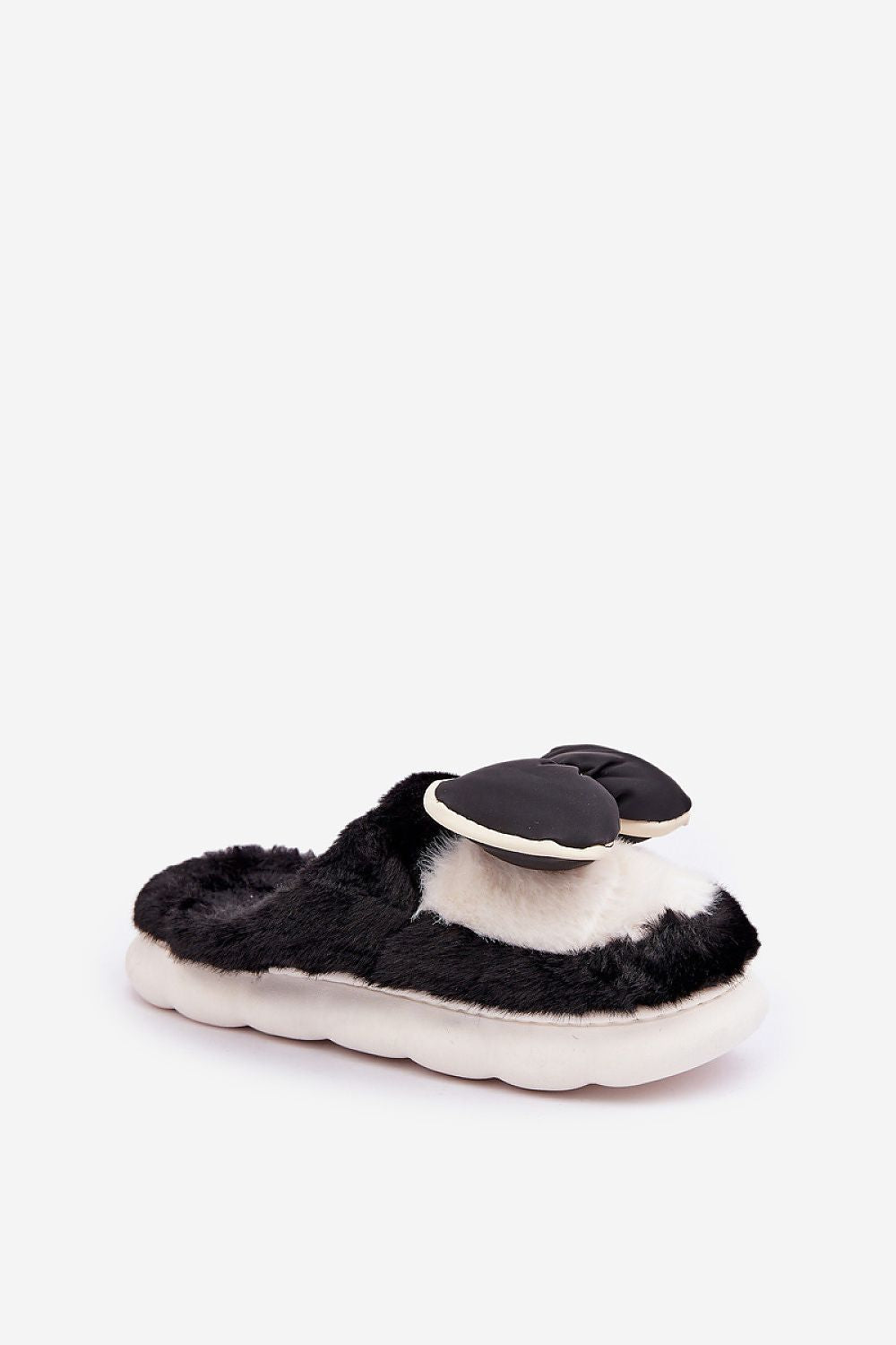 Stylish Women's Cozy Fur Slippers with Bow from Step in Style, showcasing soft fur material and a charming bow detail, available in EU 38/39 | US 7.5/8.