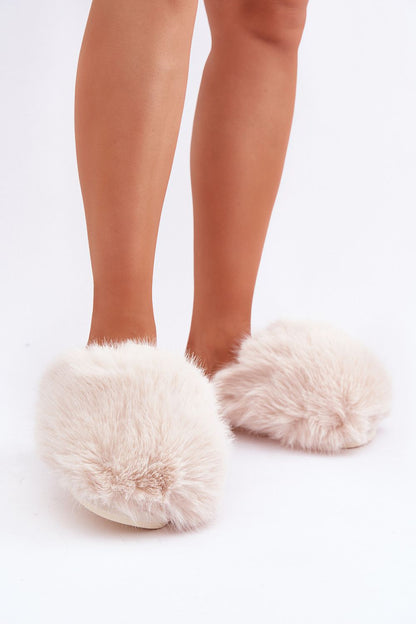 Luxury Women's Fluffy Fur Slippers by Step in Style, EU 36/37, US 6 - Warm and stylish comfort for winter nights.