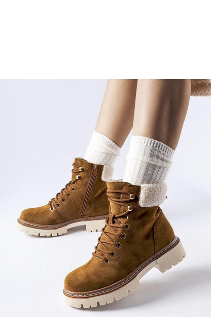 Solea luxurious brown insulated women's winter trapper shoes Bassano with stylish zipper detail, perfect for cold weather comfort.