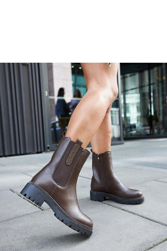 Luxurious brown high boots from Solea featuring exquisite zircon embellishments, designed for elegance and durability in rainy weather.