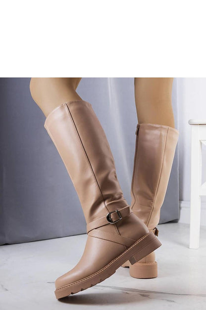 Chic beige Solea boots in eco-leather, perfect for autumn and winter, designed for sophistication and comfort.