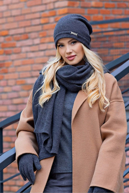 Close-up of Kamea Leonora Luxury Woolen Hat showcasing the delicate ash rose colour and shimmering zircons.