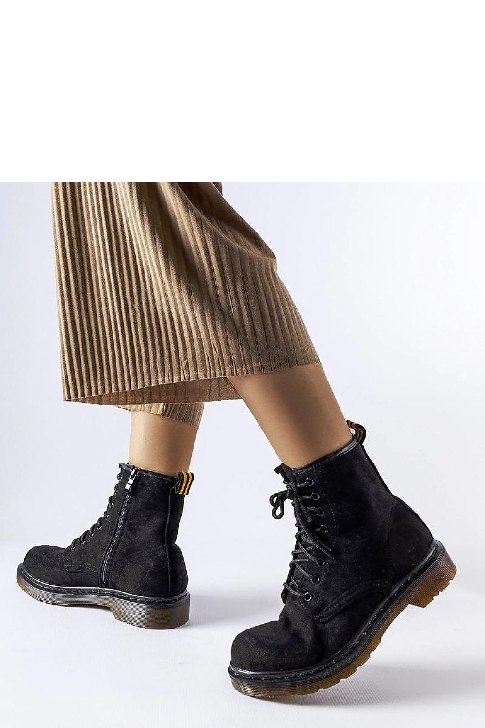 Elegant black eco-suede baggers by Solea, showcasing a sleek design and a comfortable fit, perfect for versatile outfits and any occasion. Available in sizes EU 36-41, US 5.5-10.5.