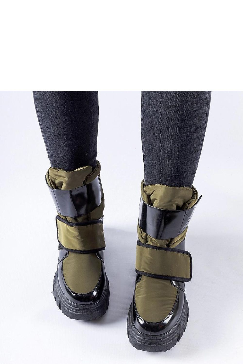 Close-up of Solea Green Insulated Snow Boots showcasing the practical Velcro fastening and charming round toe, perfect for cold weather outings.