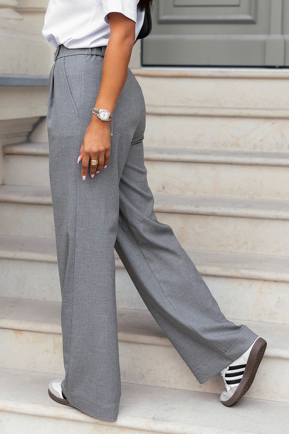 IVON Women's Classic Trousers showcasing an elegant fit, crafted from high-quality non-fading fabric, available in EU sizes XS to L, perfect for creating versatile and chic styles.