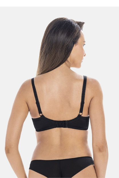 Teyli elegant black bra showcasing sophisticated styling and premium materials, equipped with adjustable straps and underwires for superior support and all-day wear.