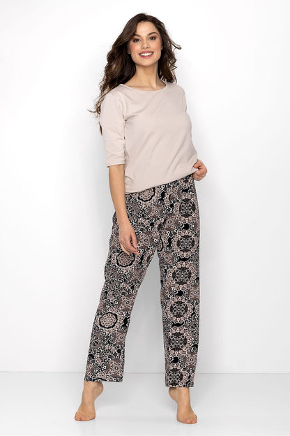 Luxury 2-piece women's pyjama set by Momenti Per Me, featuring elegant viscose and cotton blend, designed for comfort and style.