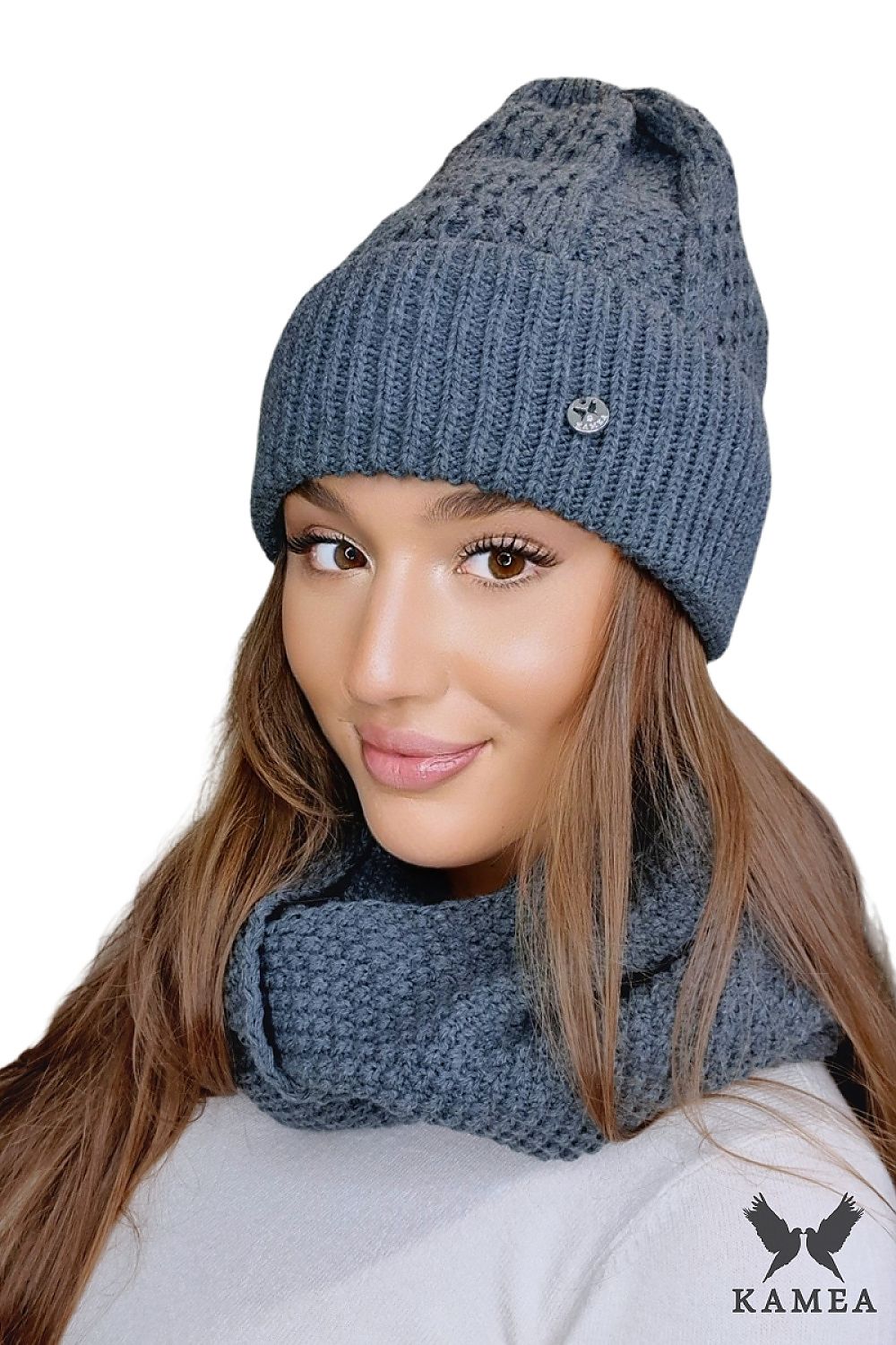 Close-up of Kamea Fuchsia Infinity Snood Scarf, highlighting the rich texture and vibrant colour, ideal for stylish winter ensembles.