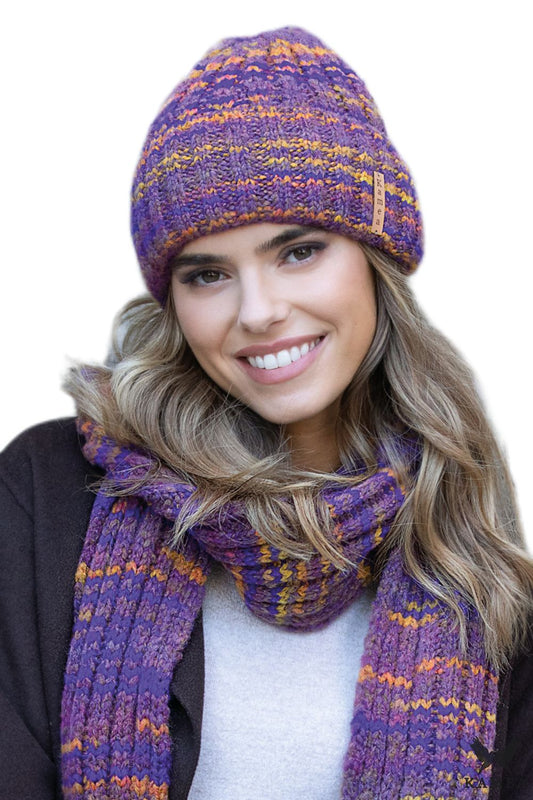Kamea HERA Purple Hat and Scarf Set, luxurious warm accessories crafted from high-quality yarn, showcasing elegant style and comfort.