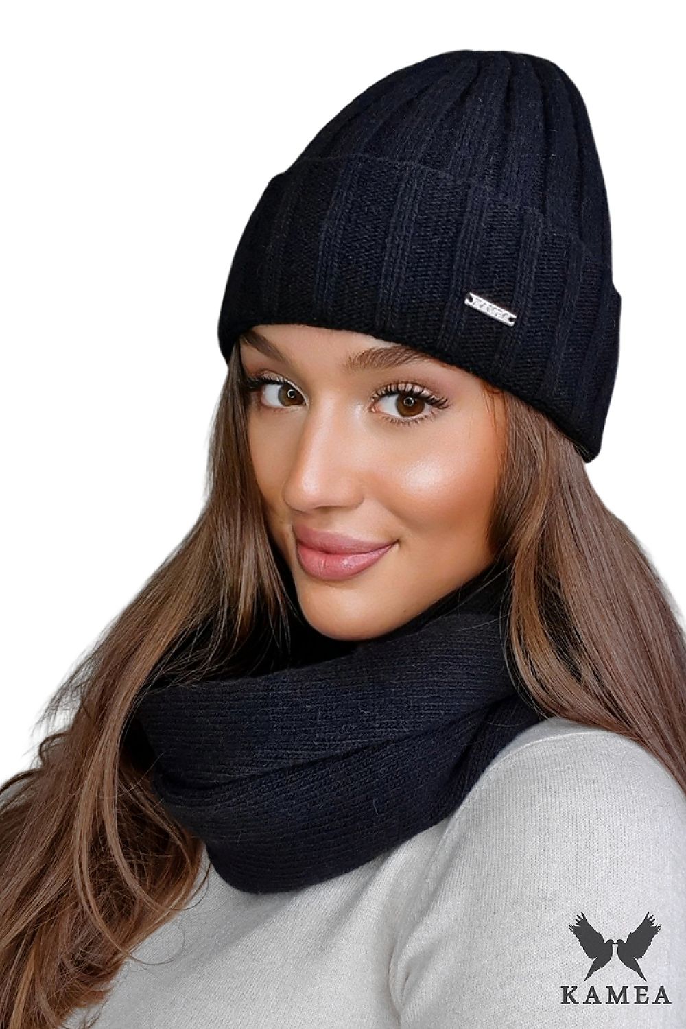 Luxurious Kamea TAHIRA women's woolen hat in vibrant lime with a stylish wide cuff and intricate structural knit, perfect for autumn-winter fashion.