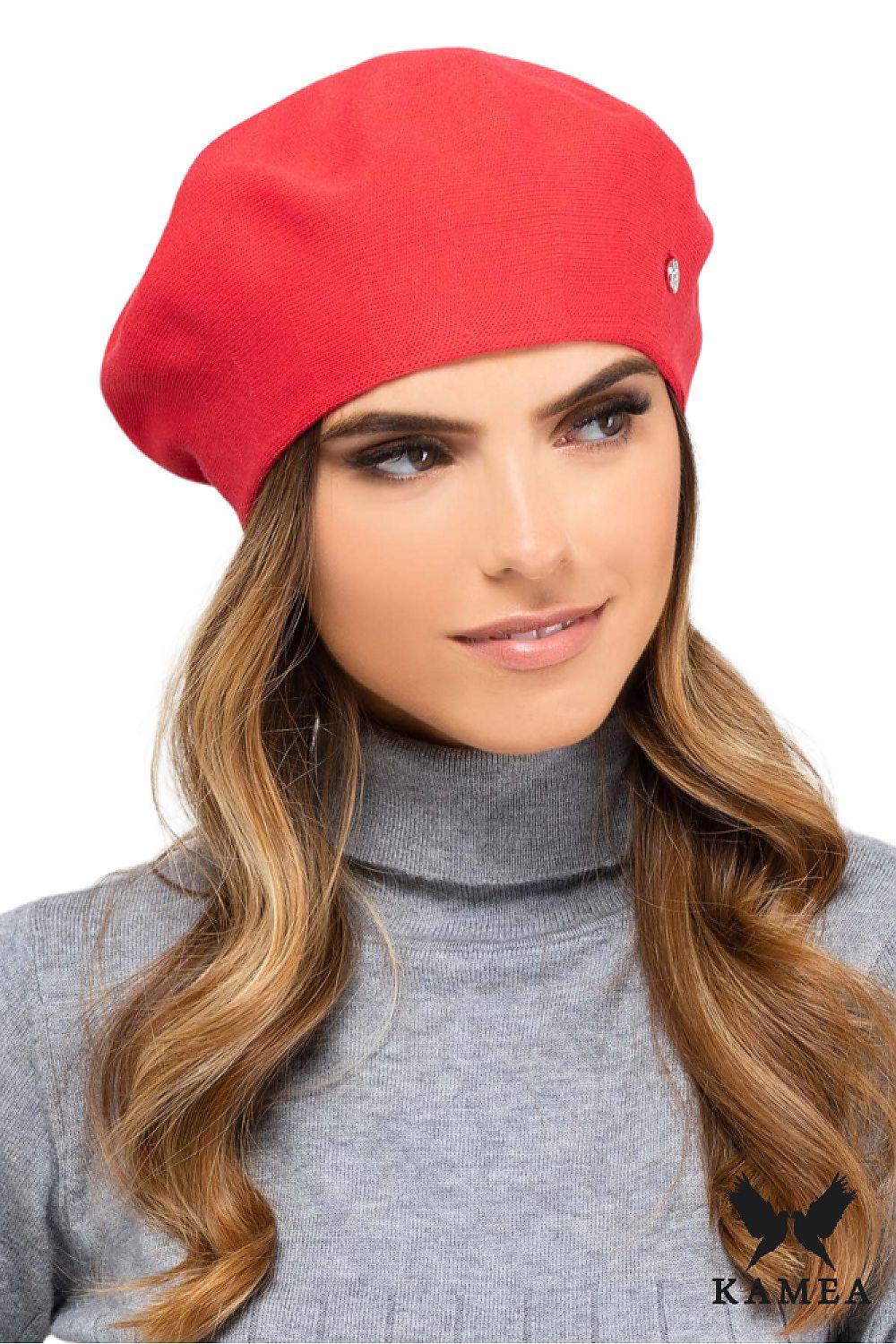 Premium coral women's beret by Kamea, crafted from high-quality viscose, featuring a classic shape and elegant silver logo, perfect for adding a chic touch to spring and autumn outfits.