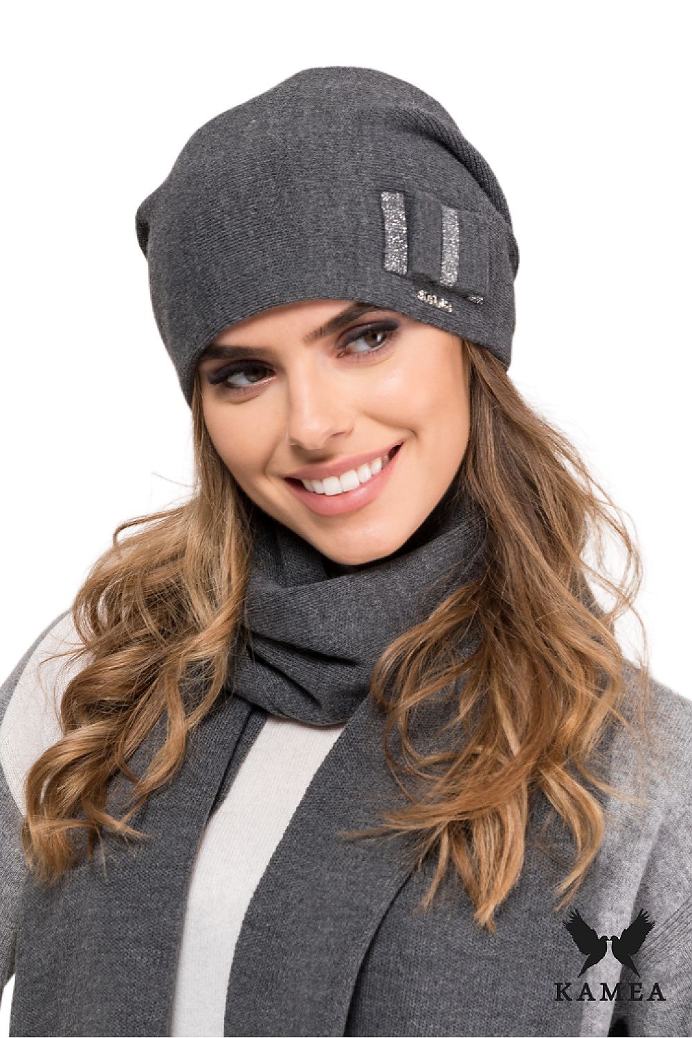 Premium women's graphite winter hat by Kamea featuring an elegant bow and insulated lining for superior warmth and style.