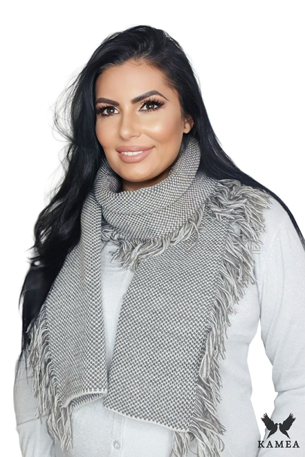 Kamea ALDURA navy blue scarf laid flat, emphasising its luxurious material and elegant pattern, ideal for enhancing any autumn-winter wardrobe.