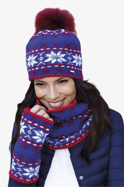 Sophisticated Kamea Annapolis women's scarf featuring a luxurious snowflake design, complementing the matching hat.