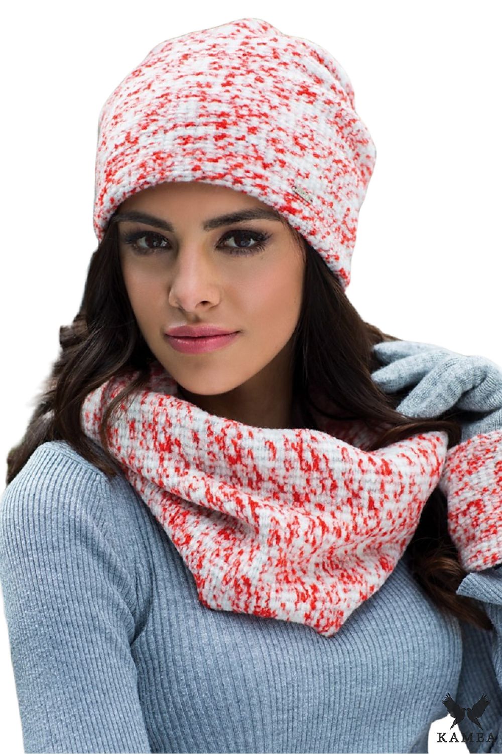Premium orange hat from Kamea's Cornelia women's set, featuring elegant design and warm wool blend for stylish autumn-winter fashion.