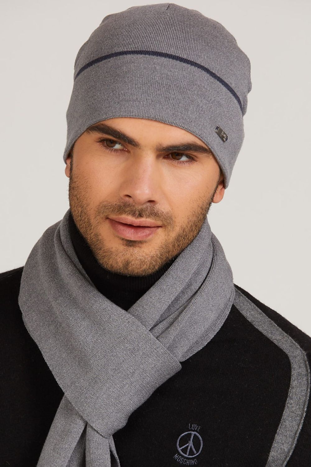 Premium Mateo Gray Men's Hat by Kamea, crafted from silky viscose with a luxurious contrasting band for elegant style and comfort.