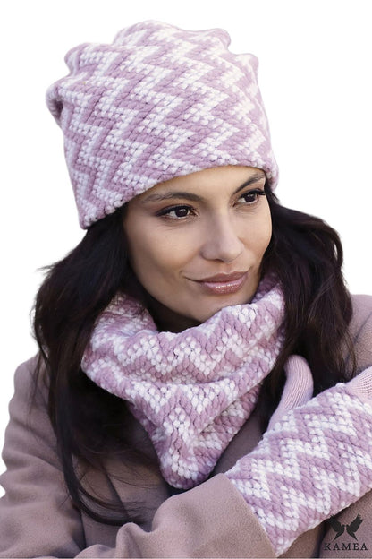 Premium Kamea Madison Eco Pom-Pom Hat featuring a warm pink zigzag pattern and fluffy pom-pom, made from high-quality wool, ideal for autumn and winter fashion.