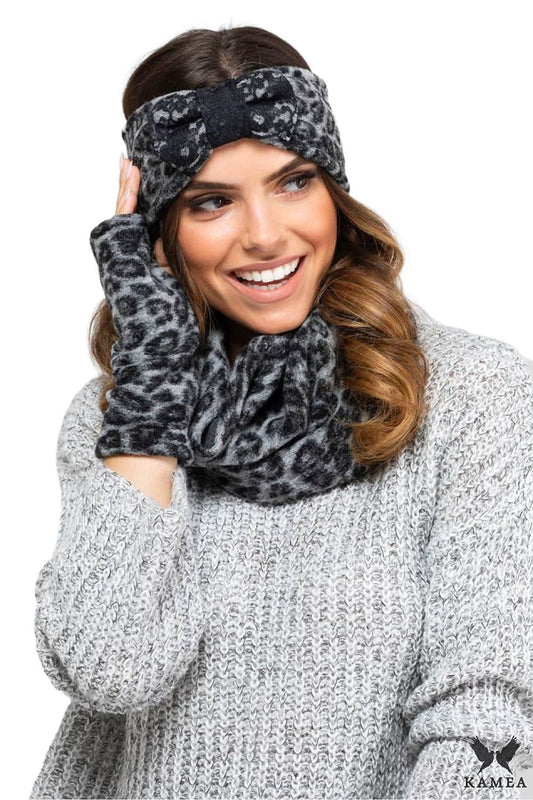 Premium Kamea leopard print headband featuring a large bow, crafted from a luxurious wool blend, perfect for elegant autumn-winter style.
