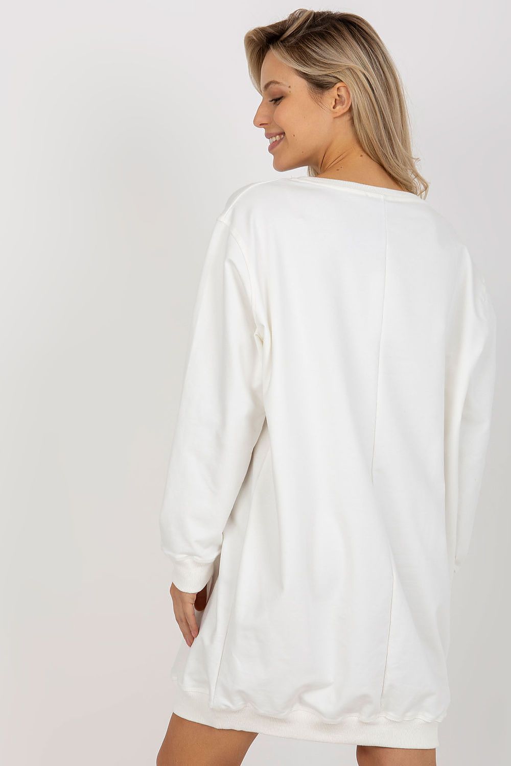 Stylish Women's Oversized Casual Sweatshirt by Factory Price featuring a bold print, perfect for a fashionable yet comfortable look.
