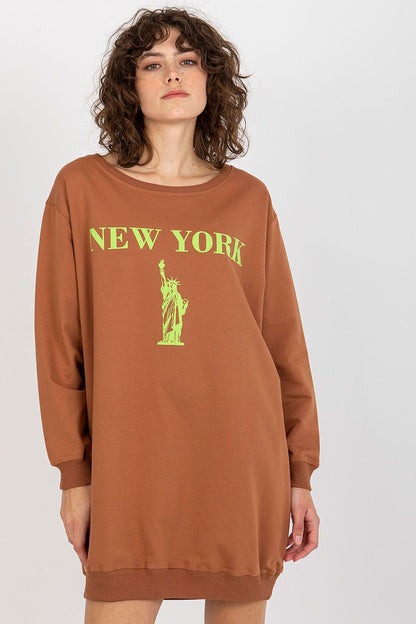 Fashion-forward oversized sweatshirt for women by Factory Price, designed with a fashionable print and crafted from a quality cotton blend for ultimate comfort.