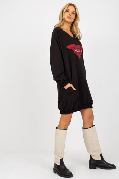 Elegant long casual sweatshirt for women from Factory Price, showcasing hidden side seam pockets and chic design.