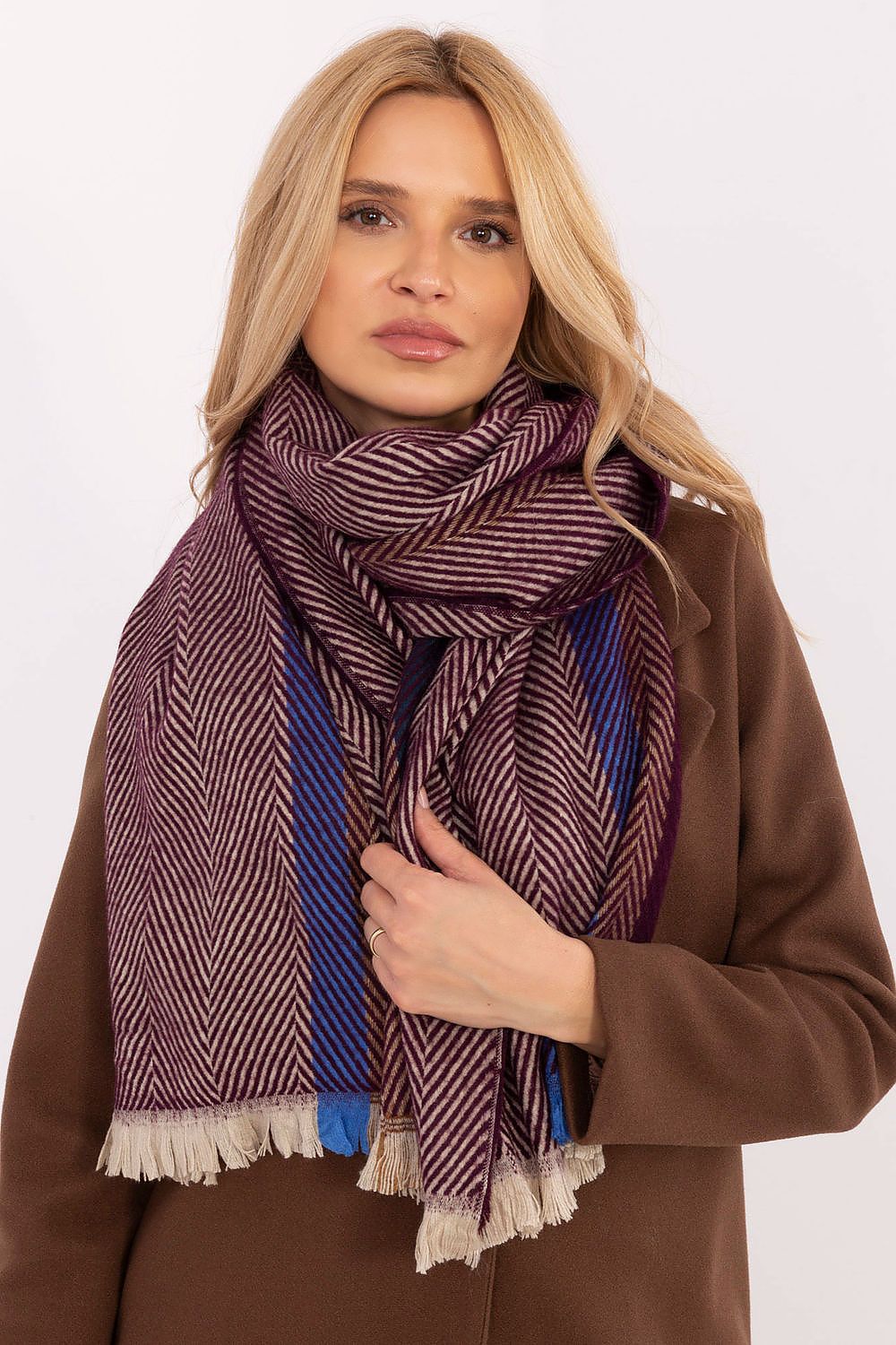 Luxury 194cm striped viscose shawl scarf by AT, showcasing a timeless design perfect for winter elegance.