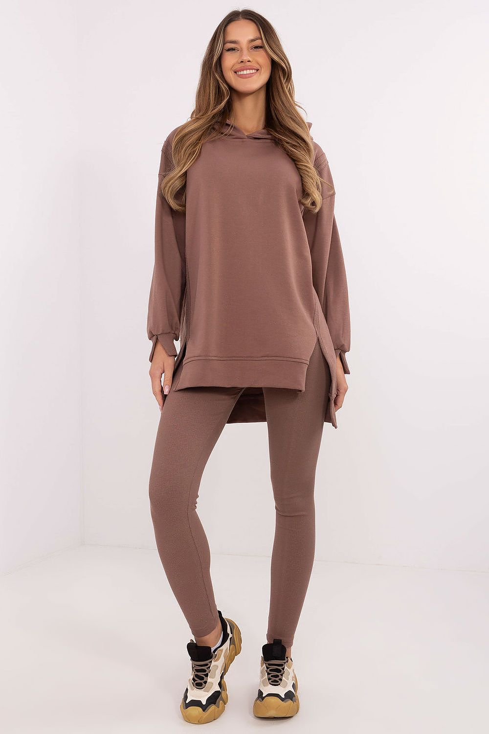 Stylish high-waisted leggings from the Luxury Women's 2-Piece Set by Factory Price, designed for a perfect fit and freedom of movement.