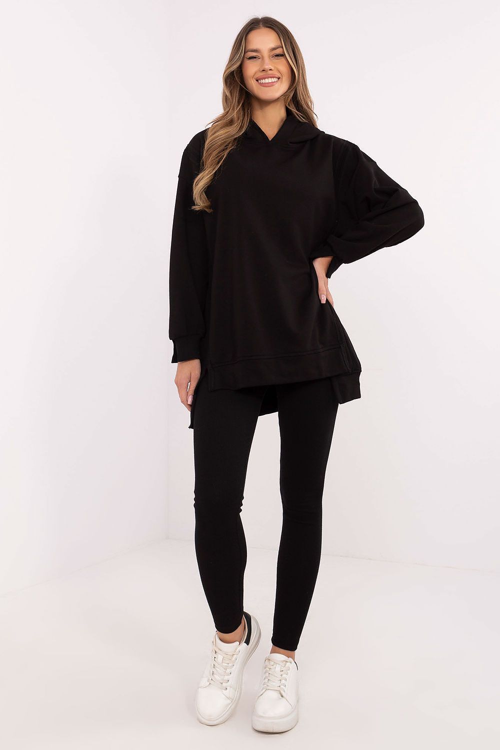 Luxurious women's long sweatshirt from Factory Price, featuring an elongated back design for modern styling.