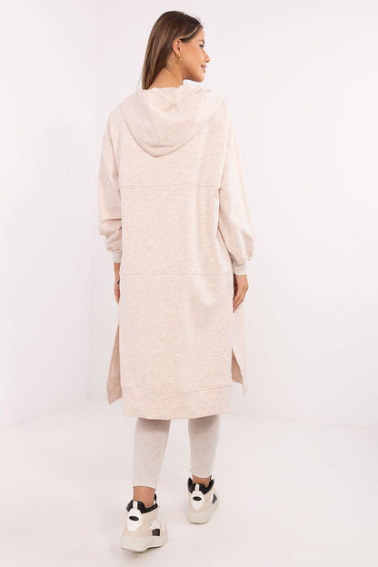 High-waisted leggings from Factory Price's Women's 3-Piece Set, crafted in a cotton-elastane blend, offering elasticity and a flattering silhouette.