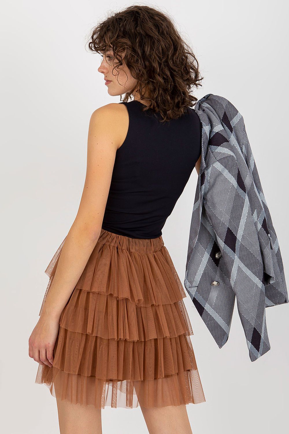 Chic and elegant tulle skirt from Och Bella, designed with soft frills and a flattering mini length, perfect for stylish evening outings.