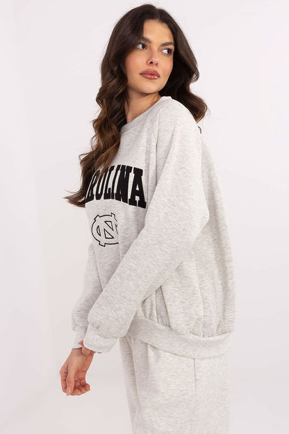 Luxury Women's casual sweatshirt by Factory Price featuring stylish accents and comfortable insulation, perfect for everyday wear.